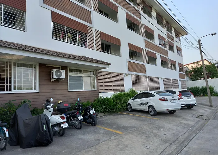 Ruan Plaisoi Hotel Bangkok