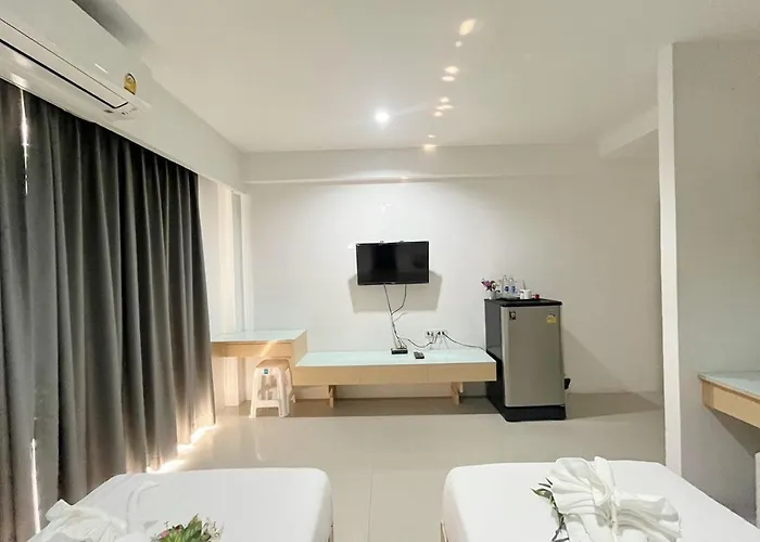 Ruan Plaisoi Bangkok