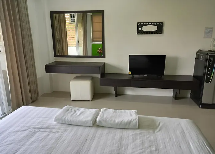 Ruan Plaisoi Hotel Bangkok