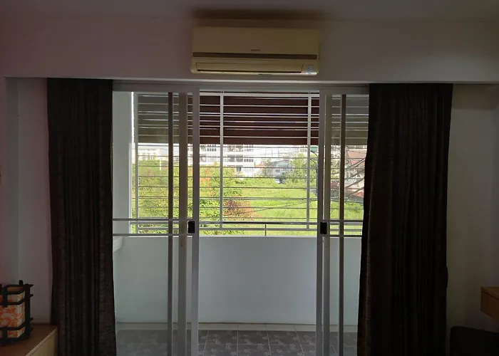 Ruan Plaisoi Hotel Bangkok