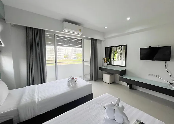 Ruan Plaisoi Hotel 3*
