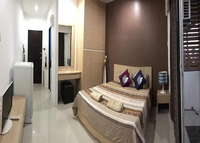 Ruan Plaisoi Hotel 3*