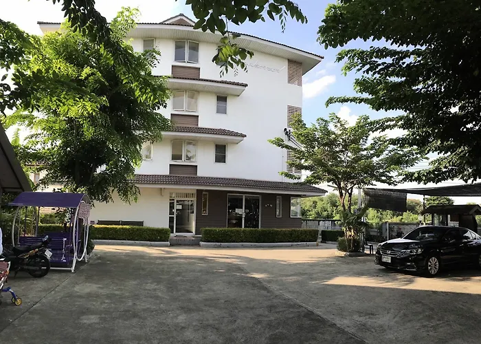 Ruan Plaisoi Hotel 3*